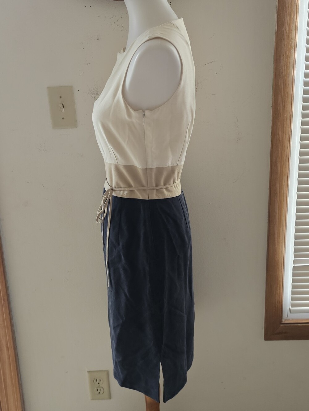 Akris Size 6 Silk Sleeveless Pencil Dress With Jacket - Picture 5 of 11